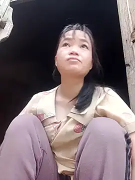 Snapshot of Noelle-e chatting on 03-12-26, 11:55 Noelle-e online show from 03-12-26, 11:55