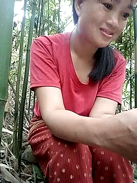 Snapshot of Noelle-e chatting on 03-21-26, 08:19 Noelle-e online show from 03-21-26, 08:19