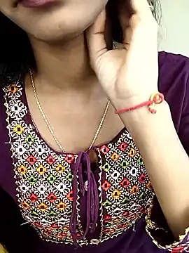 Snapshot of Marathi_Queen1 chatting on 02-02-26, 06:23 Marathi Queen1 online show from 02-02-26, 06:23