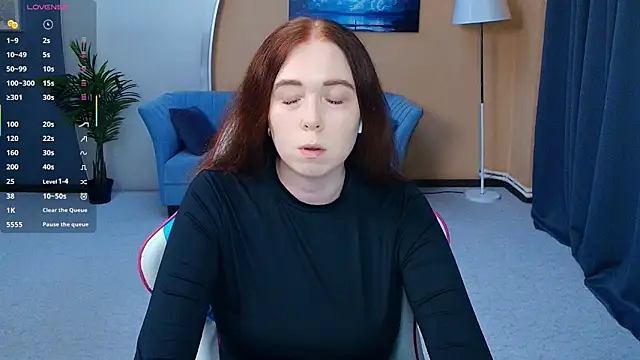 AddieOsler online show from 06-04-26, 07:31