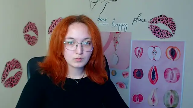 Snapshot of MissAriaa chatting on 05-09-26, 11:37 MissAriaa online show from 05-09-26, 11:37