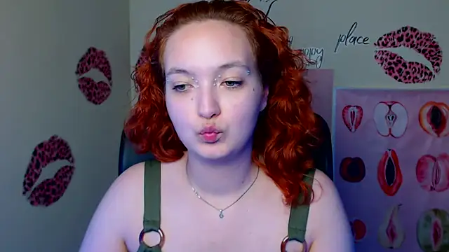 Snapshot of MissAriaa chatting on 05-30-26, 01:35 MissAriaa online show from 05-30-26, 01:35