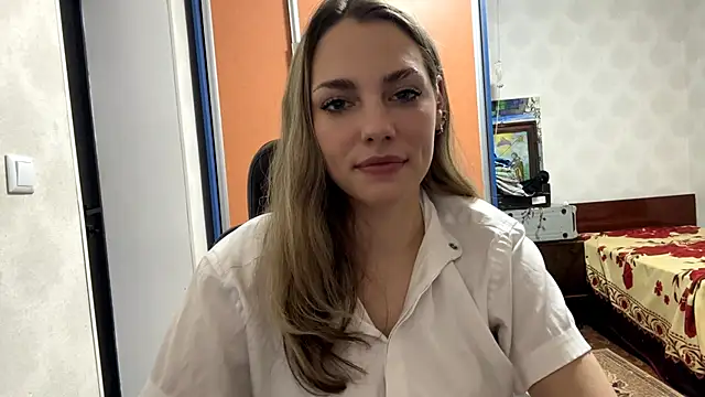 Snapshot of IlanaLafferty chatting on 11-12-25, 08:08 IlanaLafferty online show from 11-12-25, 08:08