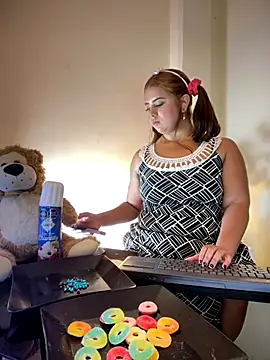 Snapshot of RileyFlame chatting on 11-15-25, 01:40 RileyFlame online show from 11-15-25, 01:40