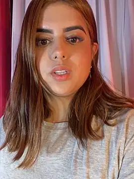 Snapshot of RileyFlame chatting on 11-26-25, 07:26 RileyFlame online show from 11-26-25, 07:26