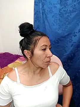 Esmeralda 546 online show from 02-04-26, 09:53