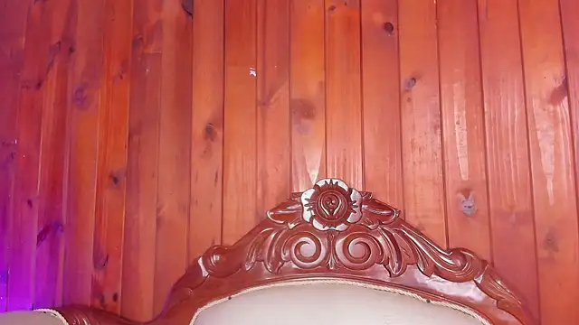 SoriEaston online show from 11-19-25, 02:06