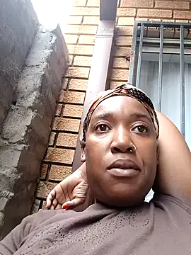 Snapshot of BabyJee012 chatting on 11-14-25, 01:32 BabyJee012 online show from 11-14-25, 01:32