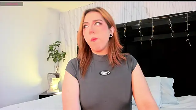 JanneBlossom  online show from 02-05-26, 09:30