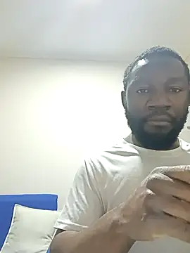 shoodly99 online show from 10-28-25, 02:15