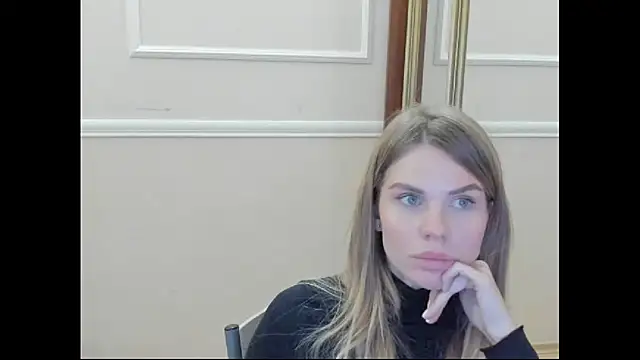 LinaBey online show from 11-26-25, 02:29