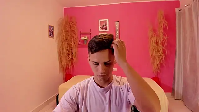 elmasmas01 online show from 11-05-25, 04:40