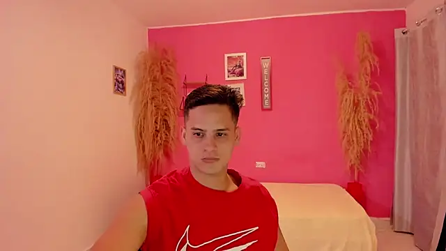 elmasmas01 online show from 11-06-25, 08:32