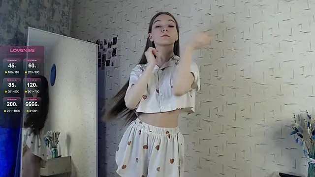 Snapshot of miragge_ chatting on 11-02-25, 01:08 miragge online show from 11-02-25, 01:08