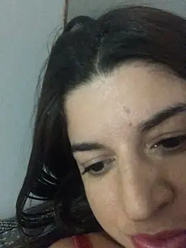 Snapshot of Juliagutierrys chatting on 10-26-25, 06:30 Juliagutierrys online show from 10-26-25, 06:30