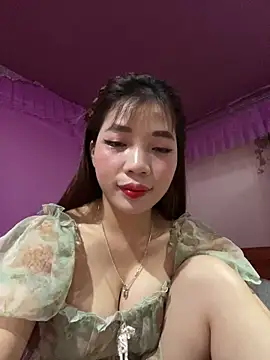 Zlienr023 online show from 11-04-25, 01:43