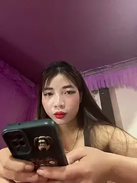 Zlienr023 online show from 11-12-25, 01:17