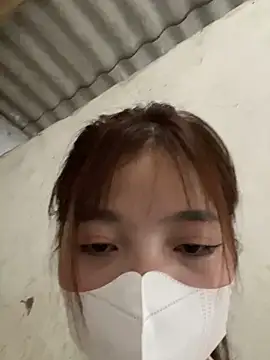 Zlienr023 online show from 11-29-25, 08:50