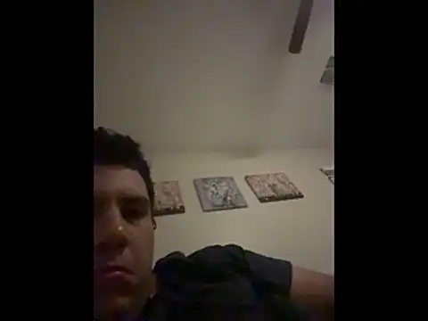 Snapshot of Ulkht chatting on 06-14-26, 04:14 Ulkht online show from 06-14-26, 04:14
