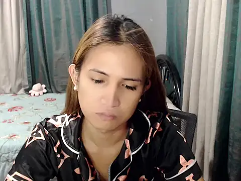 Snapshot of prettysam9 chatting on 07-16-26, 10:10 prettysam9 online show from 07-16-26, 10:10