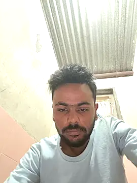 Snapshot of devil_boy_0909 chatting on 01-14-26, 03:12 devil boy 0909 online show from 01-14-26, 03:12