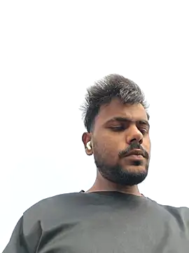 Snapshot of devil_boy_0909 chatting on 02-01-26, 05:17 devil boy 0909 online show from 02-01-26, 05:17