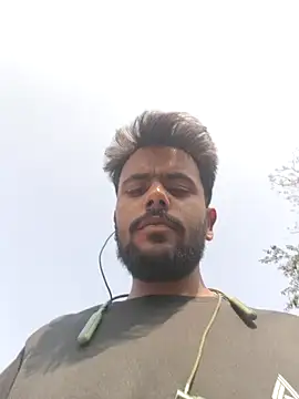 Snapshot of devil_boy_0909 chatting on 02-16-26, 08:54 devil boy 0909 online show from 02-16-26, 08:54