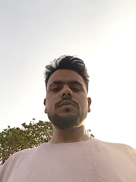 Snapshot of devil_boy_0909 chatting on 02-20-26, 03:36 devil boy 0909 online show from 02-20-26, 03:36