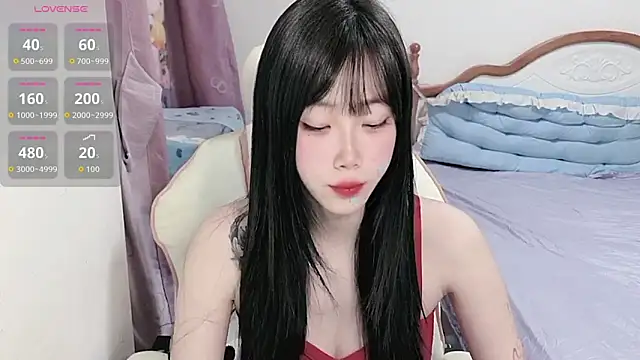 Snapshot of Vivian-88 chatting on 04-30-26, 02:29 Vivian-88 online show from 04-30-26, 02:29