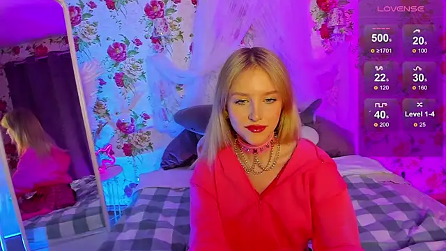 KissChristie   online show from 11-22-25, 07:13