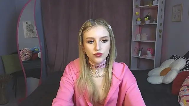 KissChristie   online show from 12-02-25, 03:51