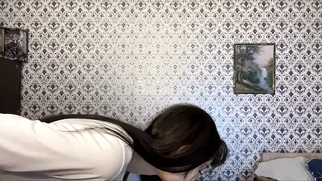 SofiaDreams09 online show from 11-24-25, 02:17