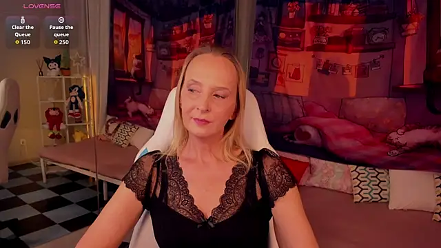 Snapshot of ScarlettPalmer chatting on 12-20-25, 10:11 ScarlettPalmer online show from 12-20-25, 10:11