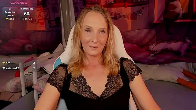 Snapshot of ScarlettPalmer chatting on 06-10-26, 10:58 ScarlettPalmer online show from 06-10-26, 10:58