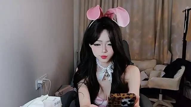 onnijiang123 online show from 11-02-25, 02:19