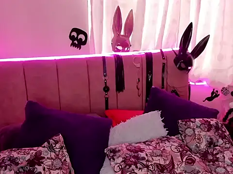 CleareRems online show from 11-20-25, 01:11