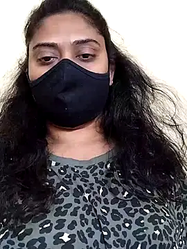 girl999 online show from 12-21-25, 09:38