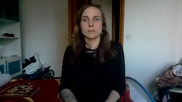 SinnEmily online show from 04-04-26, 04:37