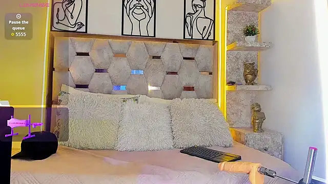 Andrew Haalls online show from 11-01-25, 02:52