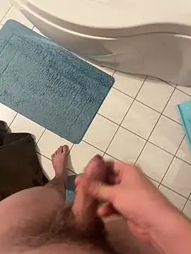 Snapshot of Goldendickinyou chatting on 02-10-26, 10:03 Goldendickinyou online show from 02-10-26, 10:03