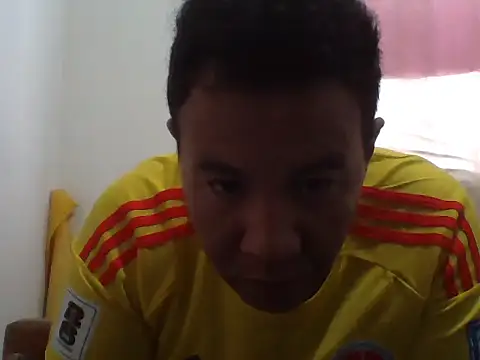 Snapshot of Fire_latino chatting on 11-19-25, 11:32 Fire latino online show from 11-19-25, 11:32