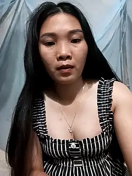 Snapshot of Lovebaby-love chatting on 04-16-26, 01:45 Lovebaby-love online show from 04-16-26, 01:45