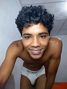 Alex Sweeting online show from 02-19-26, 04:58