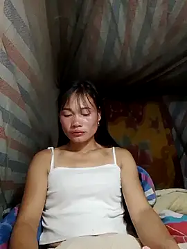 Snapshot of doggy-00 chatting on 03-10-26, 09:53 doggy-00 online show from 03-10-26, 09:53