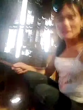 Snapshot of doggy-00 chatting on 03-16-26, 04:29 doggy-00 online show from 03-16-26, 04:29
