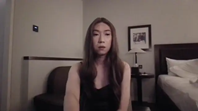 Snapshot of Lia_babexoxo chatting on 11-14-25, 01:32 Lia babexoxo online show from 11-14-25, 01:32