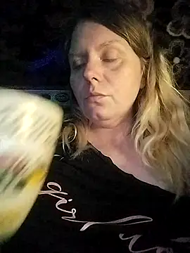 Lana-murr online show from 04-15-26, 06:04