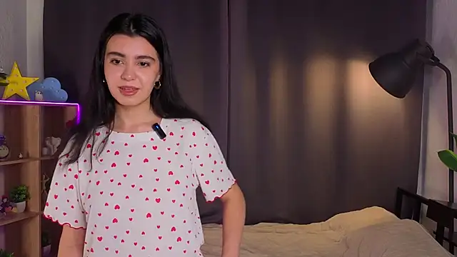 GemmaGlory online show from 10-28-25, 04:05