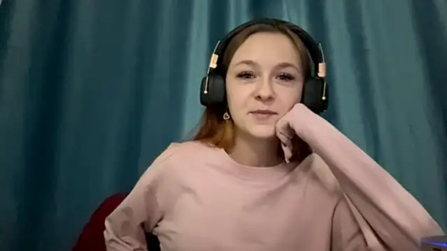 Snapshot of HOTBellakle chatting on 11-03-25, 03:13 HOTBellakle online show from 11-03-25, 03:13