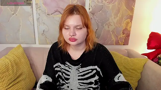 babyyullii online show from 02-26-26, 08:35